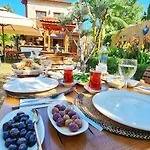Otel Feli Eski Adult Only *