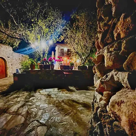 Feli Eski Adult Only ホテル *