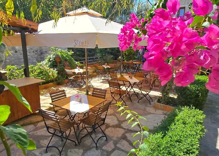 Feli Eski Adult Only ホテル ダッチャ