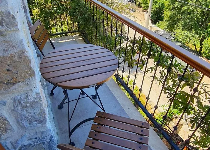 Feli Eski Adult Only ホテル ダッチャ