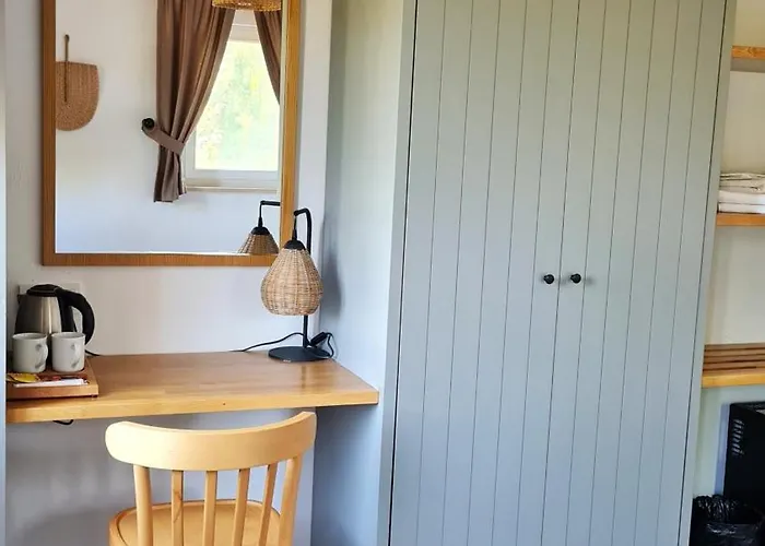 Feli Eski Adult Only ダッチャ